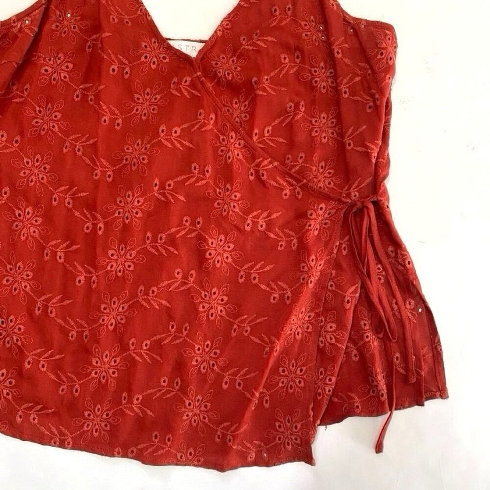 ASTR The Label Floral Eyelet Wrap Tie Top Rust Size Medium Feminine Summer. B40 - Picture 9 of 11
